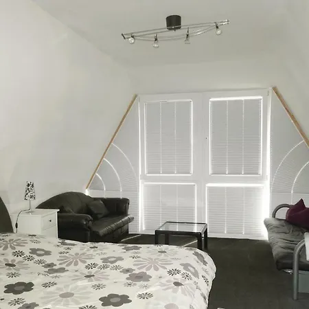 Amazing In With Sauna Nyaraló *